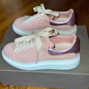 Alexander McQueen Sneaker - Pale Pink 38+ USED